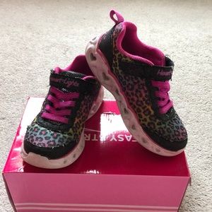 Girls Rainbow Leopard Heart Light Skechers